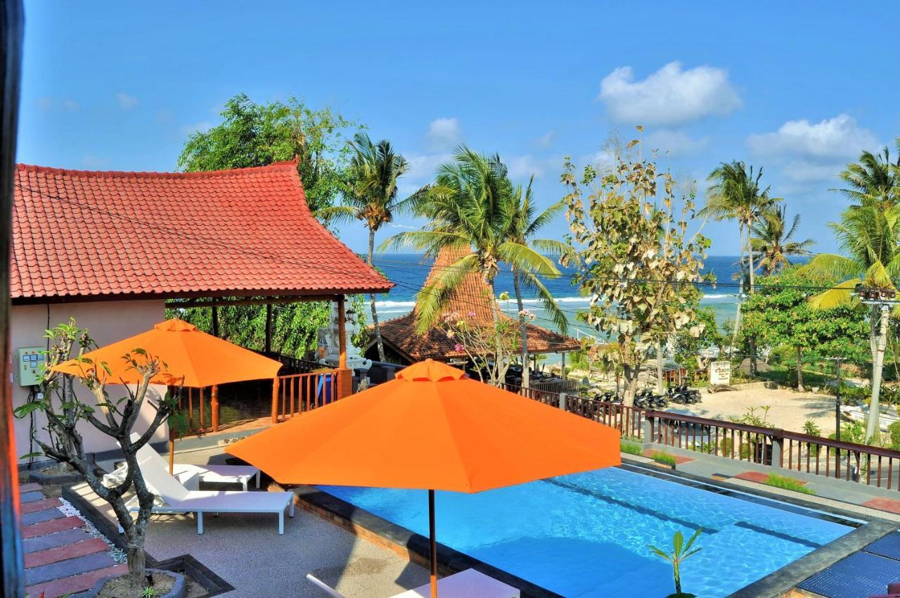 Surya Chandra Beach Bungalow Batununggul Esterno foto